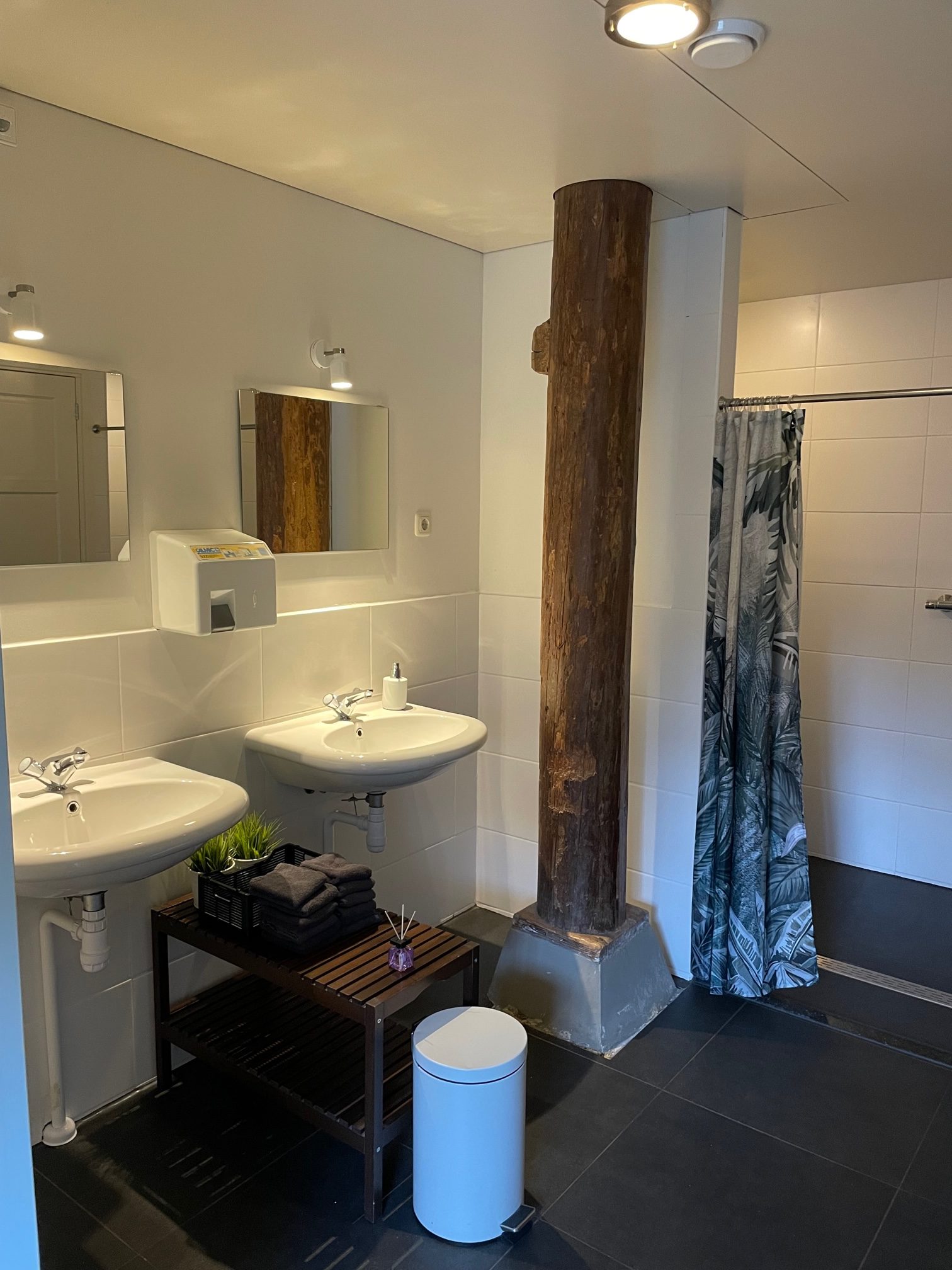 Luxe sanitair op het natuurkampeerterrein